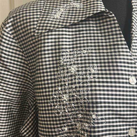 SILKLAND Black/White Checkered Button-Up XL Blouse Bead design, 100% Silk, EUC - Picture 3 of 12